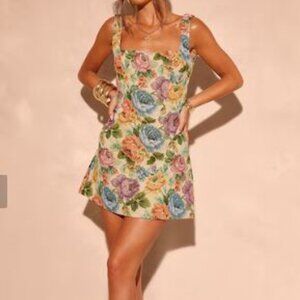 Pretty Little Thing NWT Stone Floral Twill Bodycon Dress Sz 6